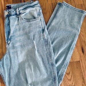 Women's Hollister Ultra High Rise Mom Jeans 14 Long